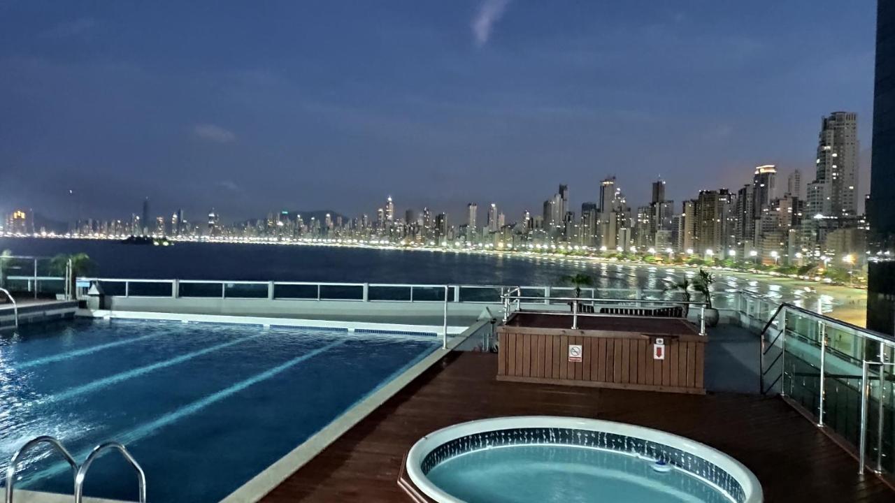 Studio Pe Na Areia Balneario Camboriu Bagian luar foto