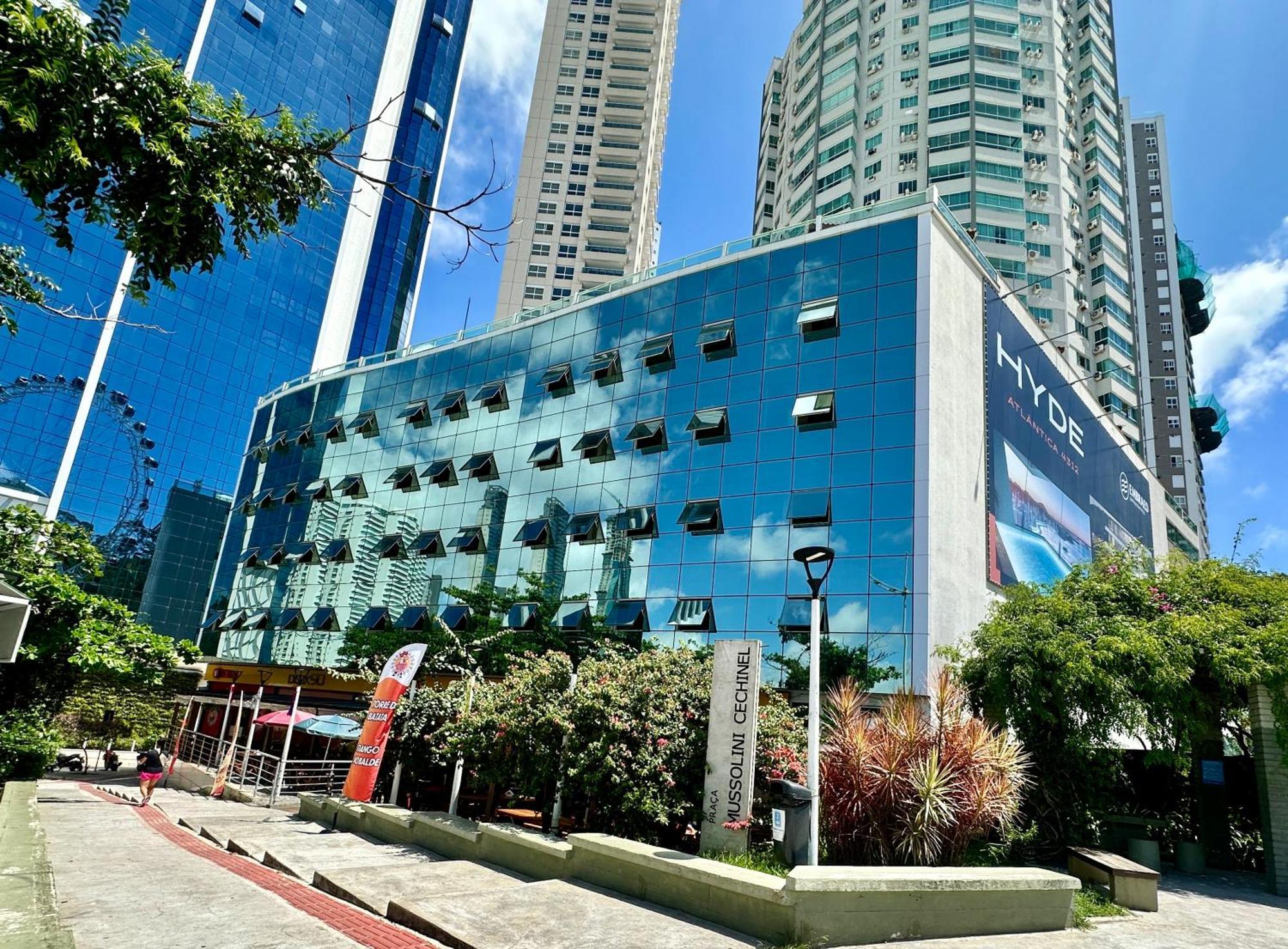 Studio Pe Na Areia Balneario Camboriu Bagian luar foto